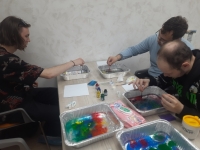 Мастер-класс по эбру: рисование на воде, которое завораживает 🎨💧