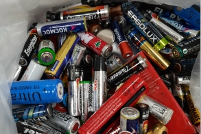 ♻️ БАТАРЕЙКИ, СДАВАЙТЕСЬ! ♻️