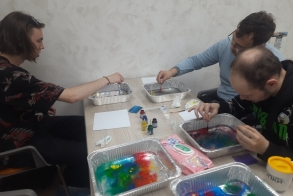 Мастер-класс по эбру: рисование на воде, которое завораживает 🎨💧